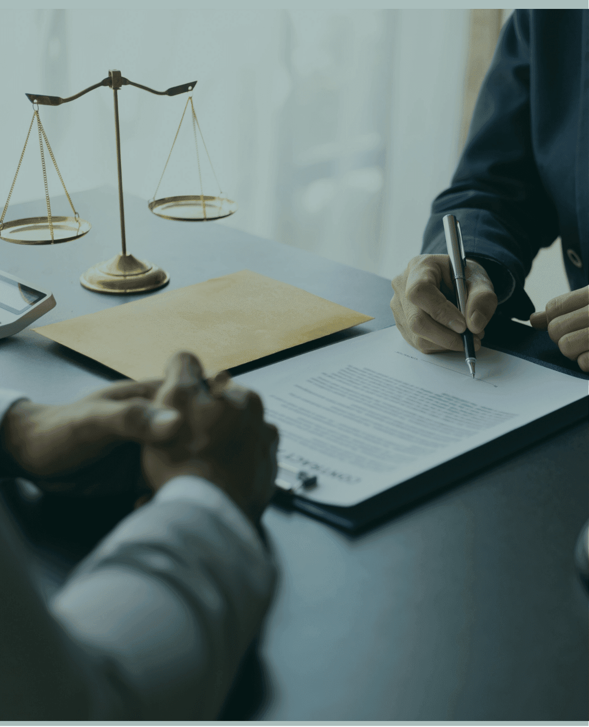 الضمانات القانونية في عقود المقاولات